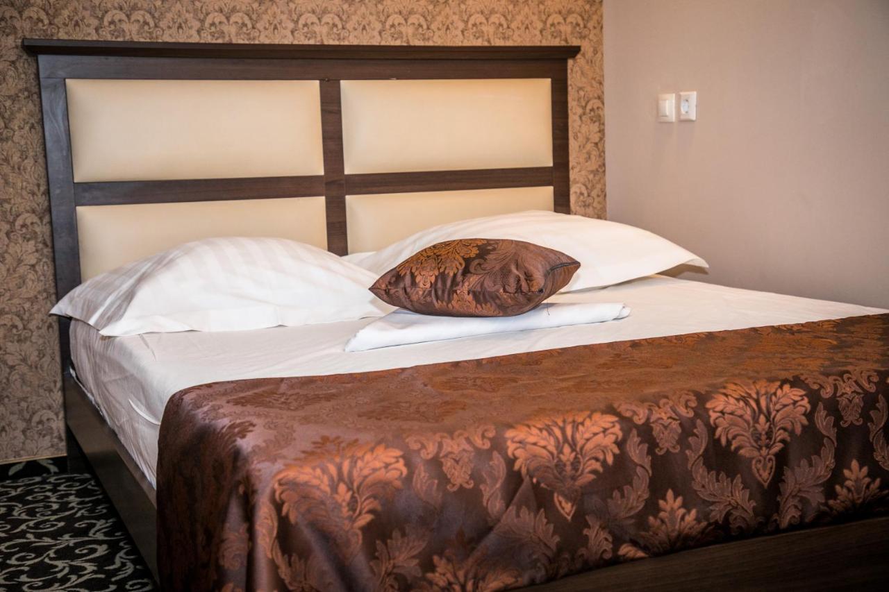 Hotel Megalos 콘스탄차 외부 사진