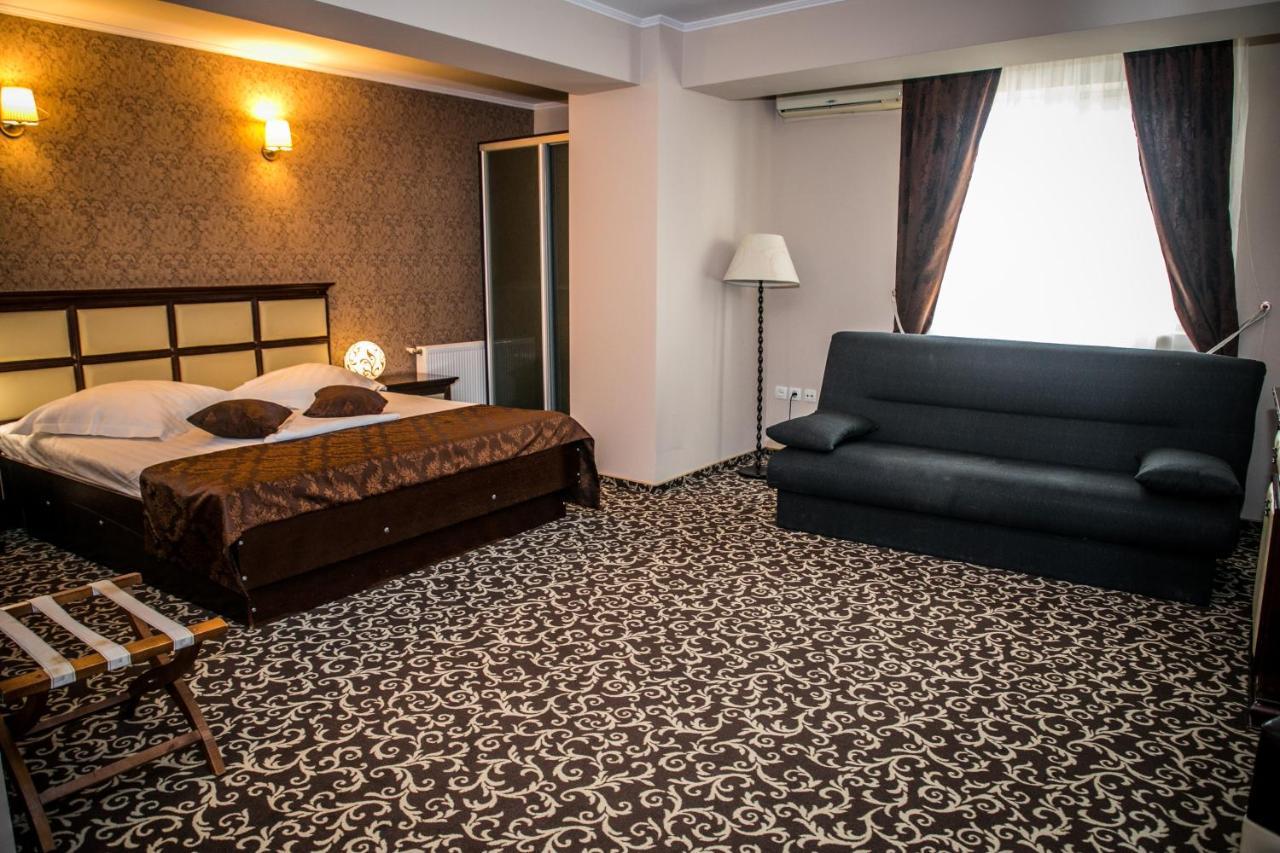Hotel Megalos 콘스탄차 외부 사진